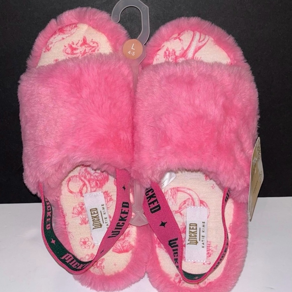 Katie Kime x Target Wicked Pink Fuzzy Kids Slide Slippers